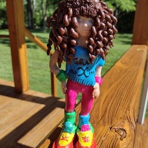 LET'S BRING BACK THE 80S SCULPTURE